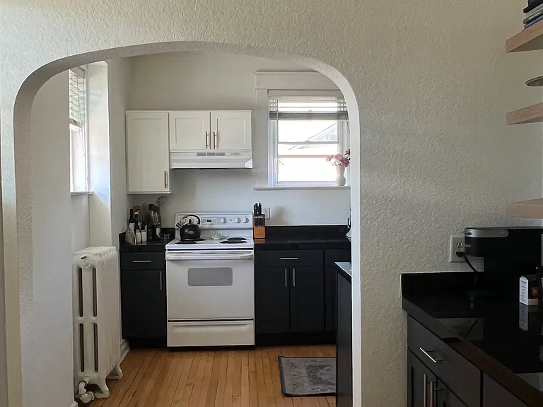 951 N Corona St #3 — Photo 5