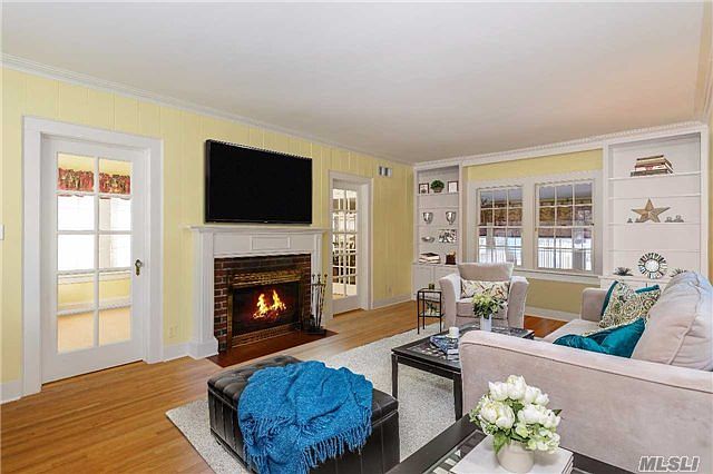1st image of 12 Park Ave