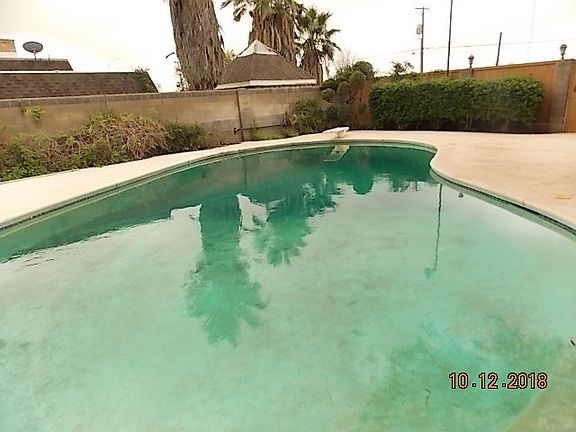 3rd image of 2317 Bainbridge Dr