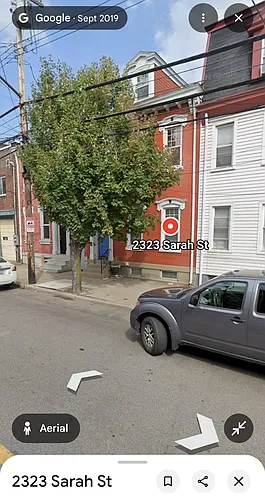 2323 Sarah St Photo 1