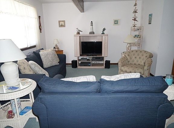 5th image of 109 65th Street ##105