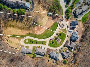 711 The Gardens Dr, Pittsburgh, PA 15238
