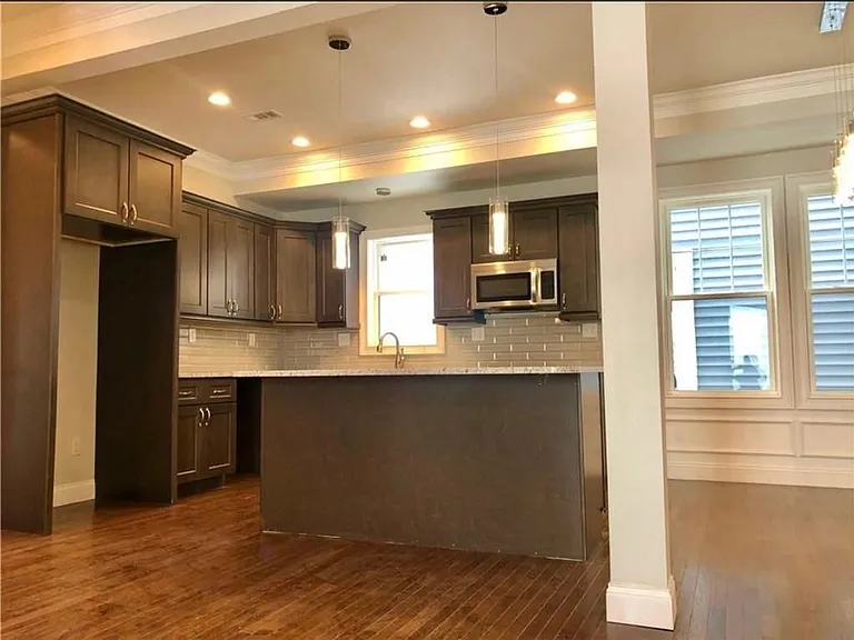 38 Maple St #1 — Photo 4