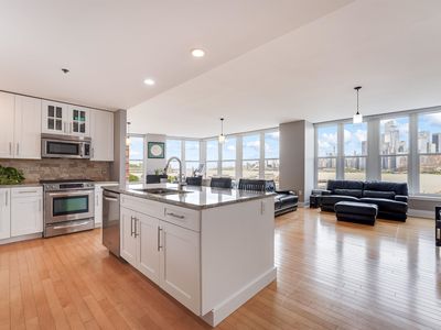 1125 Maxwell Ln APT 460, Hoboken, NJ, 07030