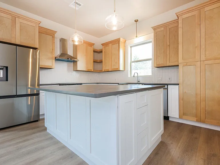 3407 Garrow St — Photo 8
