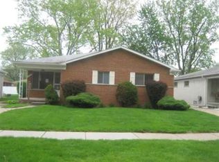 21640 Kenosha St, Oak Park, MI 48237
