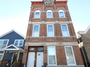 1019 W Cullerton St #3R, Chicago, IL 60608