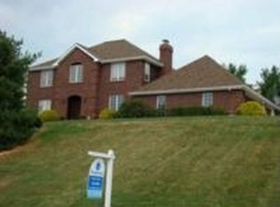 5600 Fox Chase Dr, Export, PA 15632