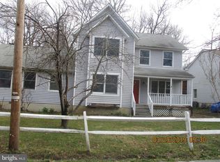 1702 Lake Ave, Shady Side, MD 20764