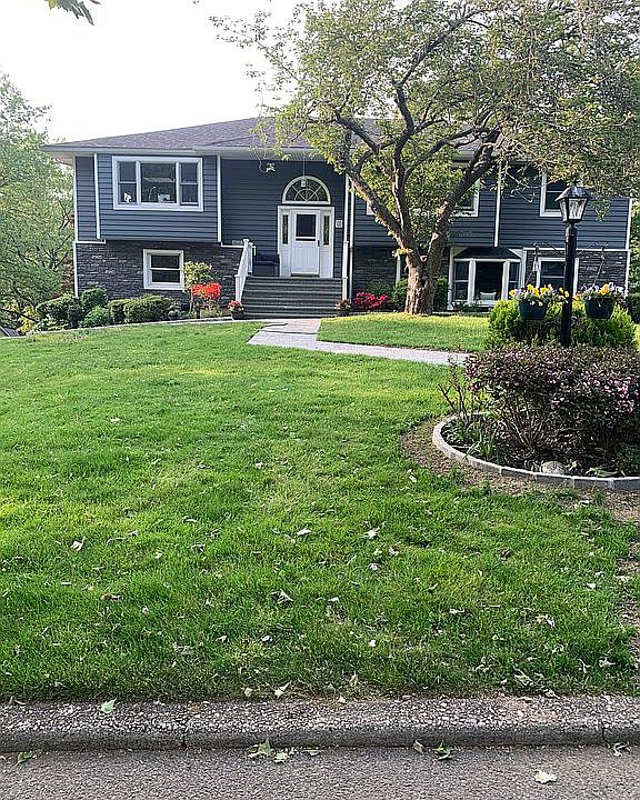 1st image of 1 Danville Ct