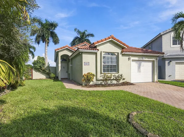 10627 NW 7TH Street, Pembroke Pines, FL 33026
