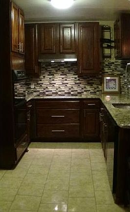 5th image of 503 W Ash St