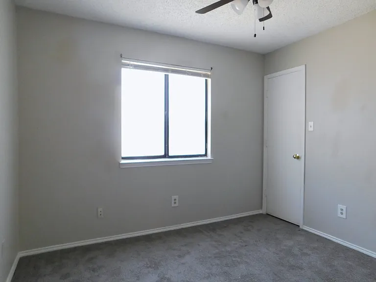 404 Pace Dr — Photo 19