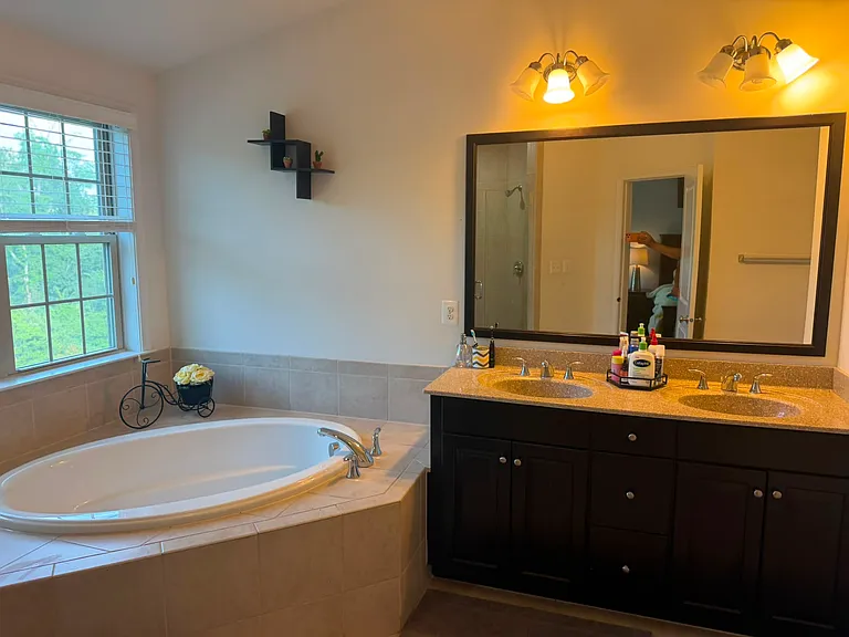24970 Glasgow Heights Ter — Photo 15