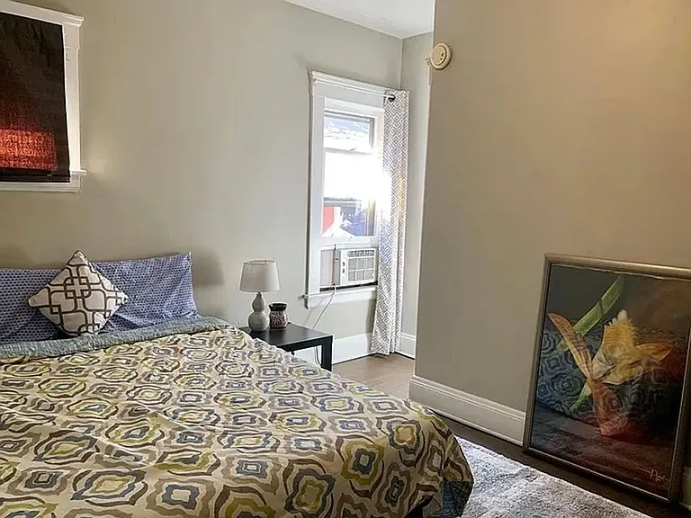 11710 Buckingham Ave — Photo 15