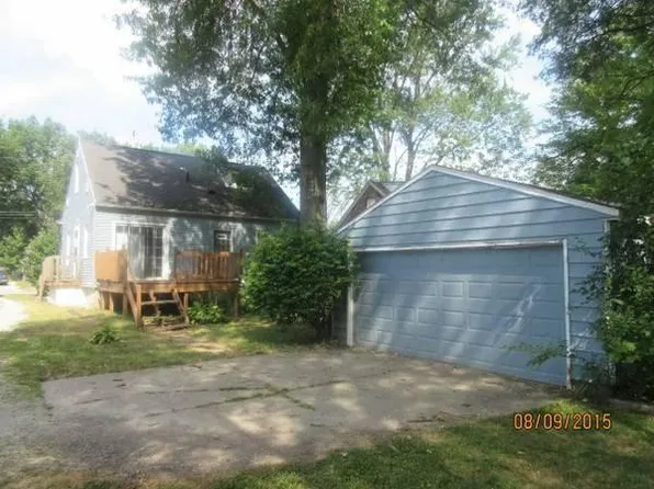 528 N Freedom St, Ravenna, OH 44266