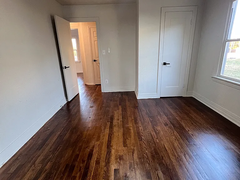 1808 NW 40th St — Photo 15