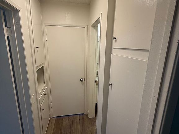 5th image of 501 Temple Ave APT 8