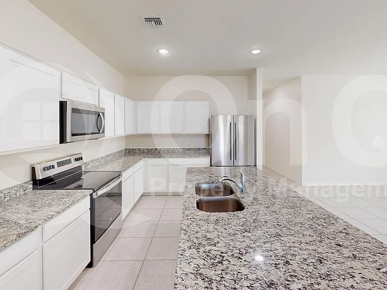 5922 E Athena Rd — Photo 5