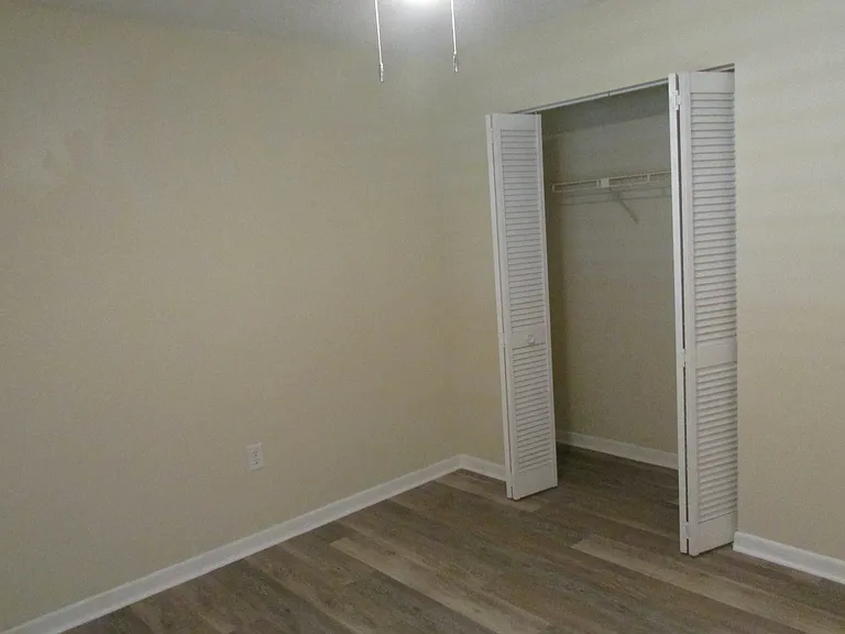 180 Magnolia Woods Ct #19C — Photo 9