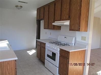 4th image of 1932 Pueblo Dr