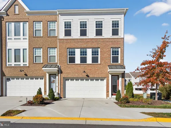 42986 Lost Farm Ter, Leesburg, VA 20175