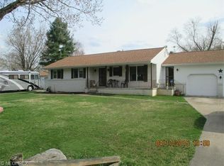 6936 McClure Rd, Hubbard, OH 44425