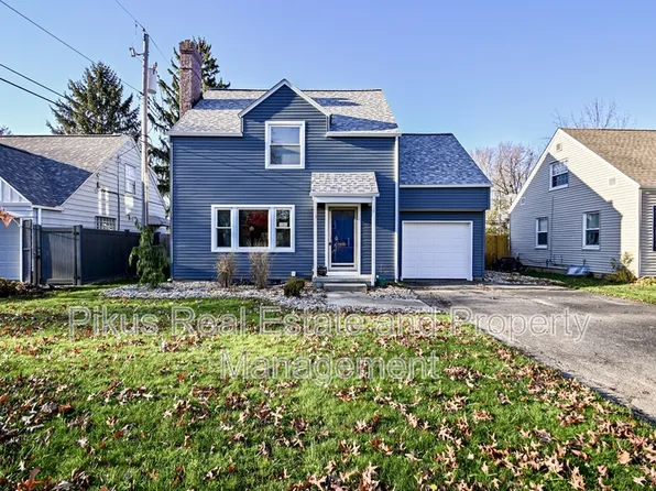 106 Avondale Dr, Akron, OH 44313