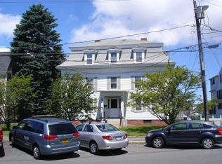 26 Middle St, Gloucester, MA 01930