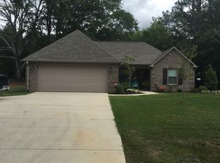 622 Pulltight Rd, Saltillo, MS 38866