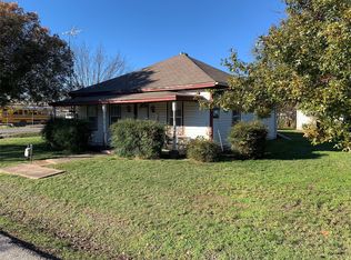 108 Ann St, Trenton, TX 75490
