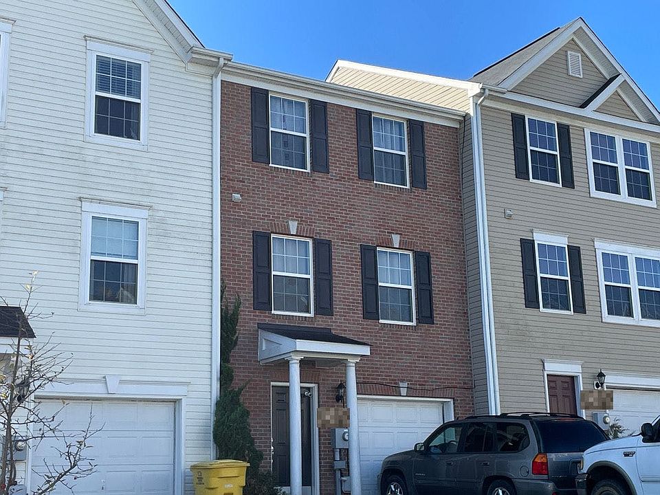 2nd image of 19 Venetian Ct