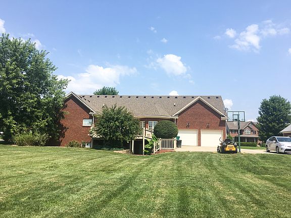 2nd image of 420 Stoneyridge Wynde