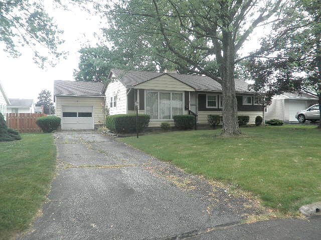 1st image of 951 Overlook Dr