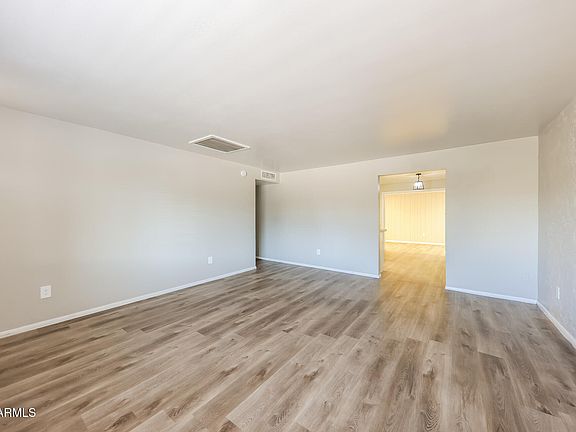 3rd image of 3640 E WILLOW Avenue
