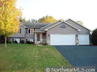 119 Barkley Cir W, Cannon Falls, MN 55009