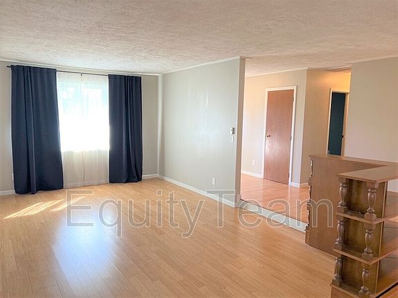 2nd image of 2188 Pine Knott Dr