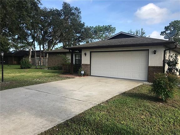 4th image of 2596 Newmark Dr