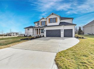 11327 W 170th Ter, Overland Park, KS 66221