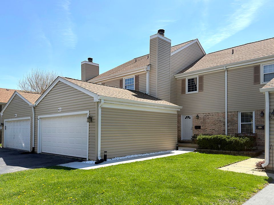 1st image of 823 Banyan Dr