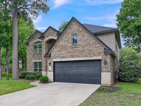3rd image of 4 Logan Creek Ln