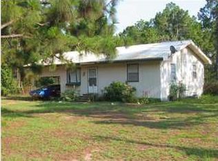 8939 Timber Ln, Navarre, FL 32566