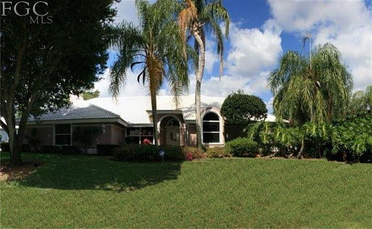 15570 Queensferry Dr. Exterior