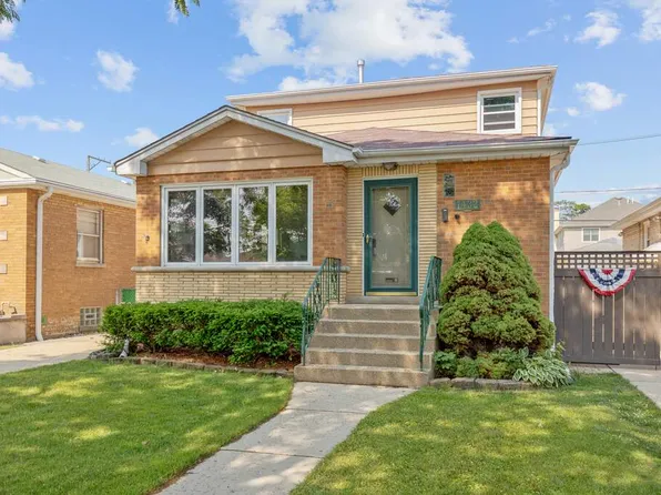7432 N Octavia Ave, Chicago, IL 60631