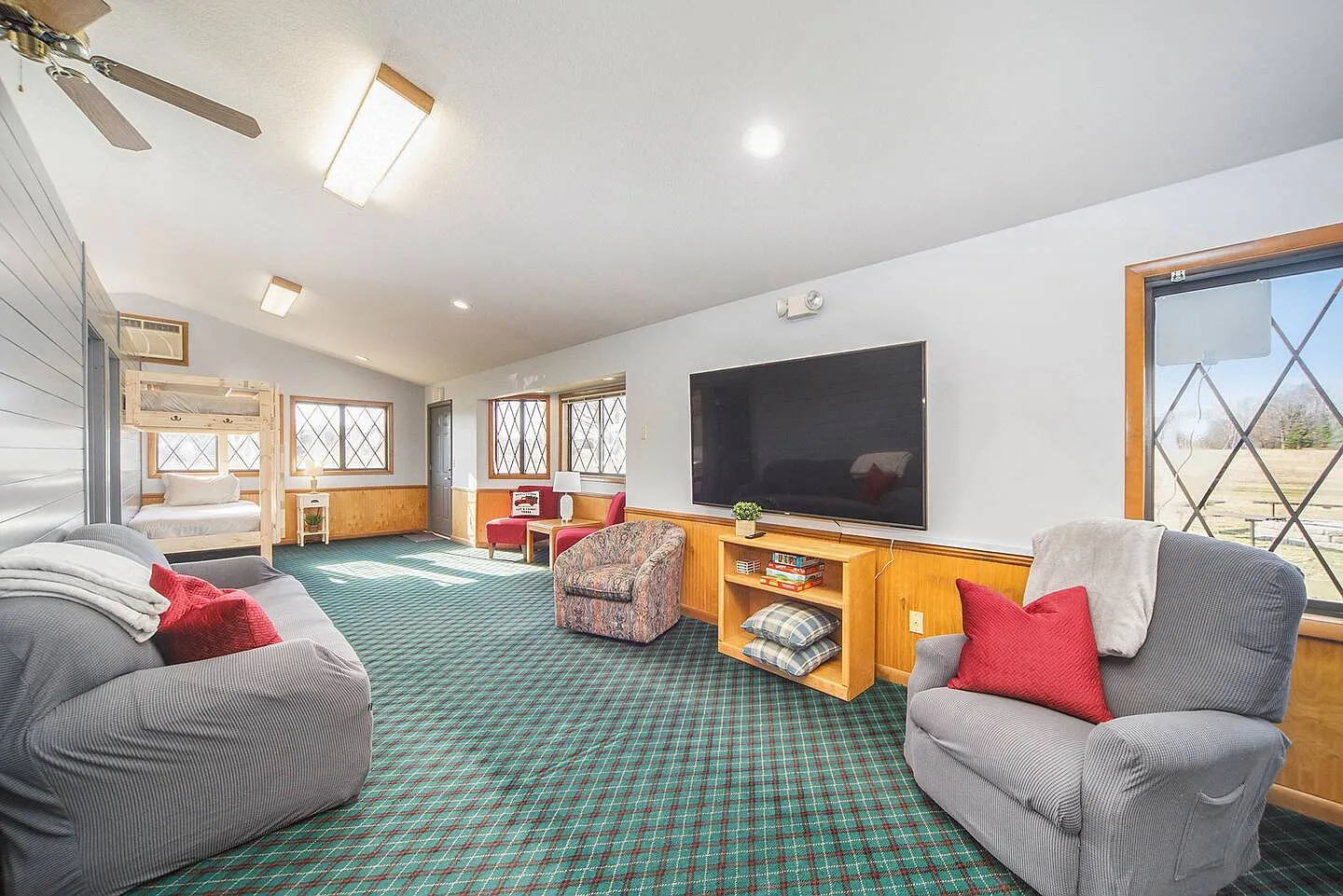 Bunkhouse — Photo 3