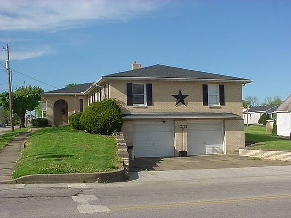 3rd image of 106 N 2nd St