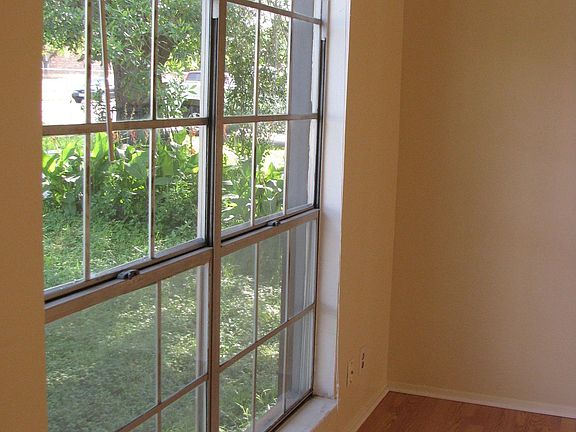 3rd image of 1310 Colony Creek Dr