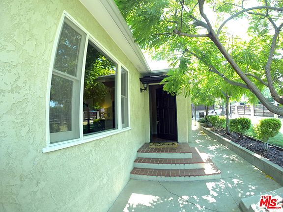 3rd image of 2804 W Silver Lake Dr