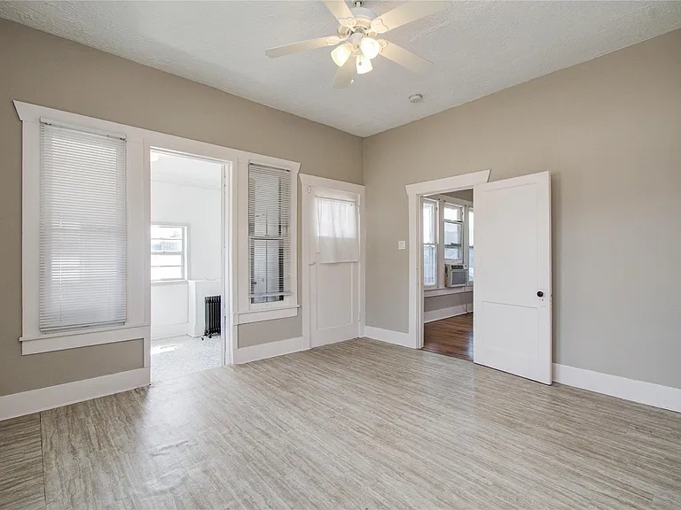901 Boundary St — Photo 24