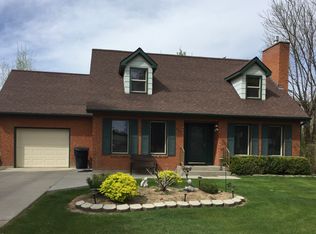 422 Orchard Dr, Gooding, ID 83330